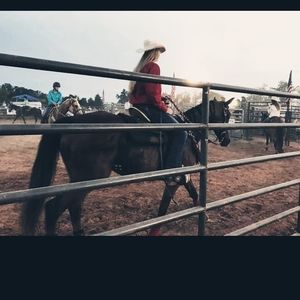 Meet your Posher, Ashlyn